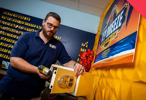 Key Breeze Locksmith In-Store Services: Safe Opening & Repair